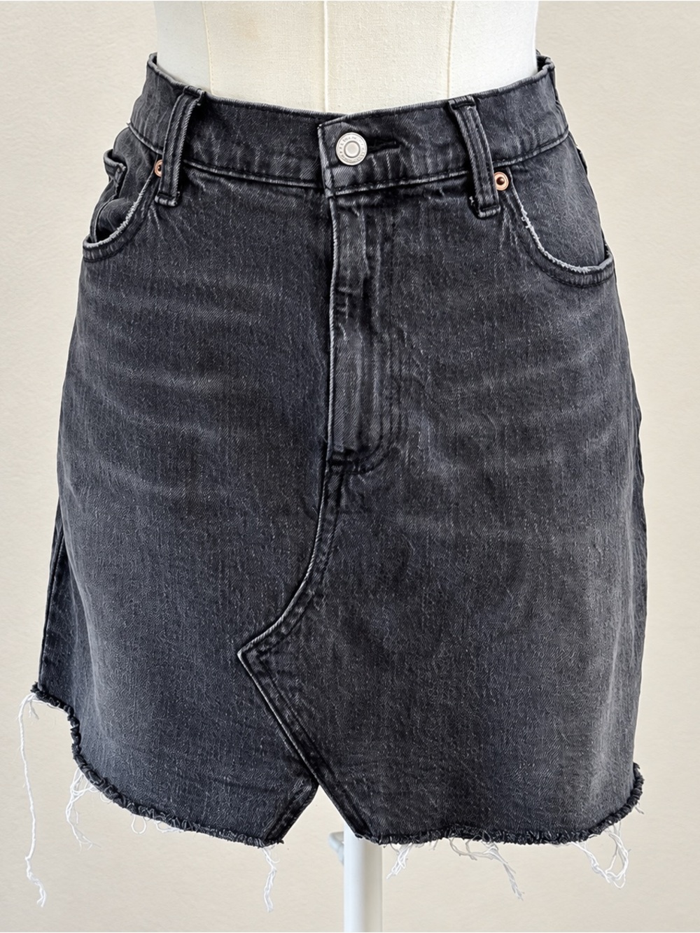 Lucky Brand Black Denim Mini Skirt Womens 10 Frayed Hem Y2K Grunge